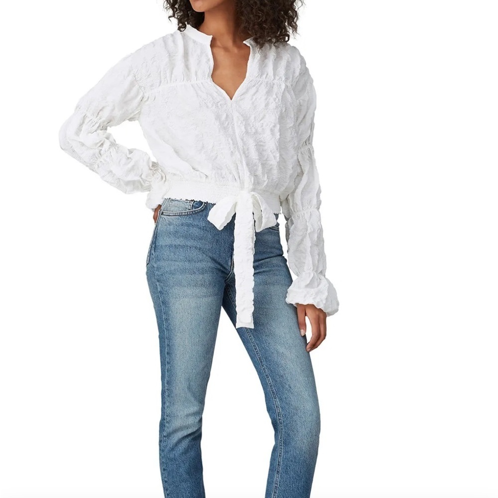 Moon River Rent The Runway Pre-Loved Smocked Tie Waist
Top